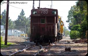 795 trailing on an Extra saturday job as the train runs east to Irvine for beans after crossing Warner.