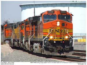 BNSF 4998 approaches the signals at CP Long Beach Jct. heading for Terminal Island